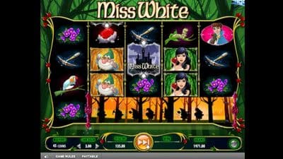 Miss White screenshot