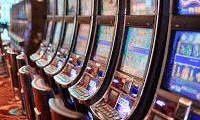 Traditional themed slots