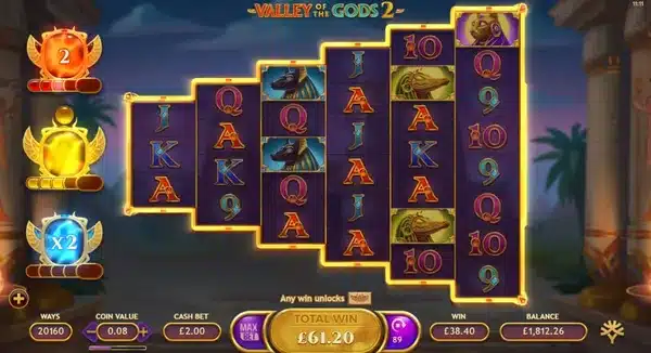 Valley Of The Gods 2 bonus feature screenshot showing the expanded pyramid at 20,160 ways with Life, Wild and Multi scarab meters filled